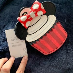Minnie Mouse x loungefly  cupcakes coin purse